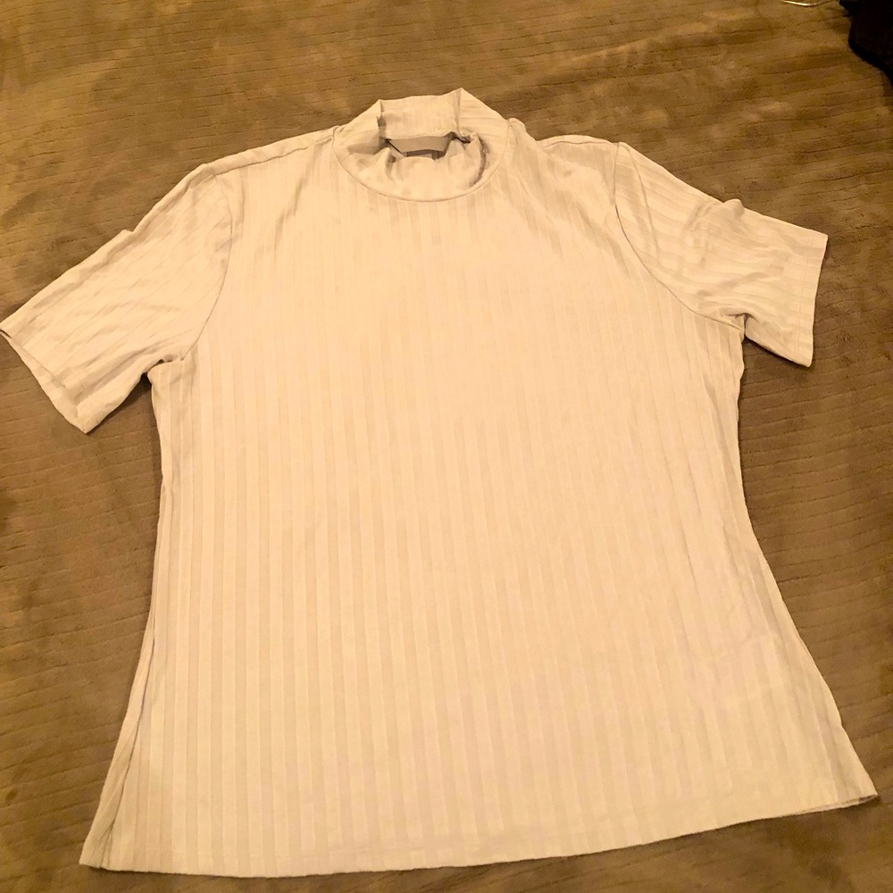 BNWT turtleneck top from H&M. Size L cream color.